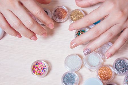 Nail Decoration / Nail Decoration Kit for manicure with pearls, sequins, glitter & diamonds - 48 bottles - | Fashiongirl