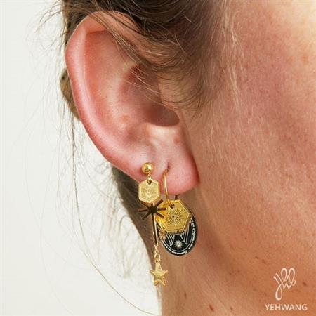 SOHO Sun & Star Earrings - Gold - | Fashiongirl