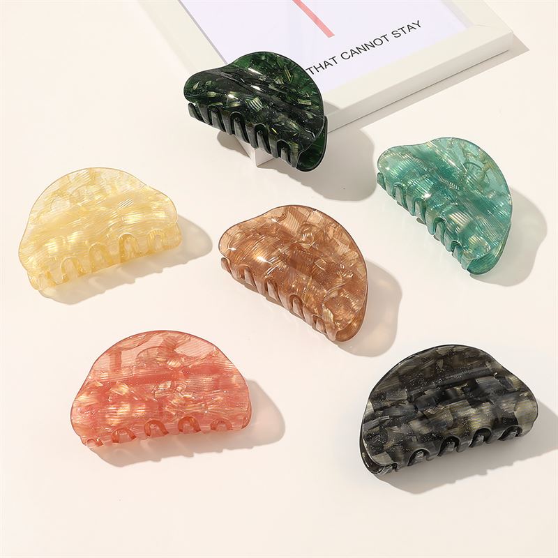 SOHO Cleo Hair Claw - Fern - Hair Accessories