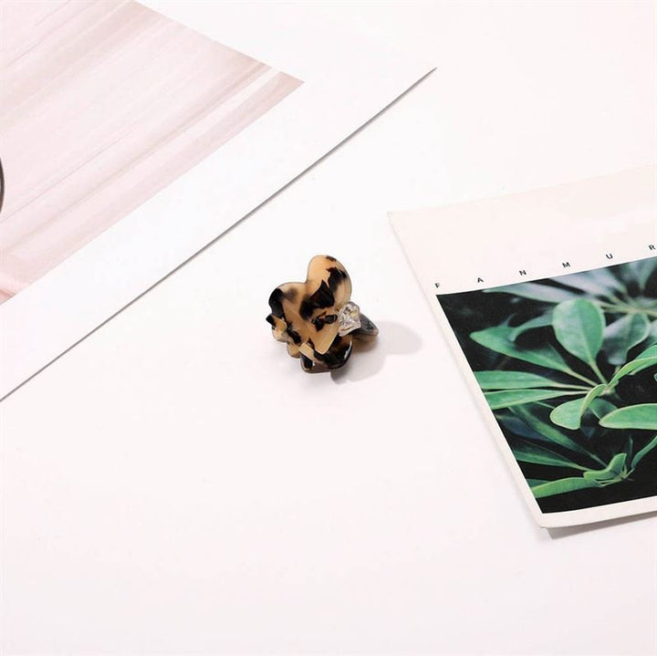 SOHO Hara Mini Hair Claw - Light Tortoise - Hair Accessories