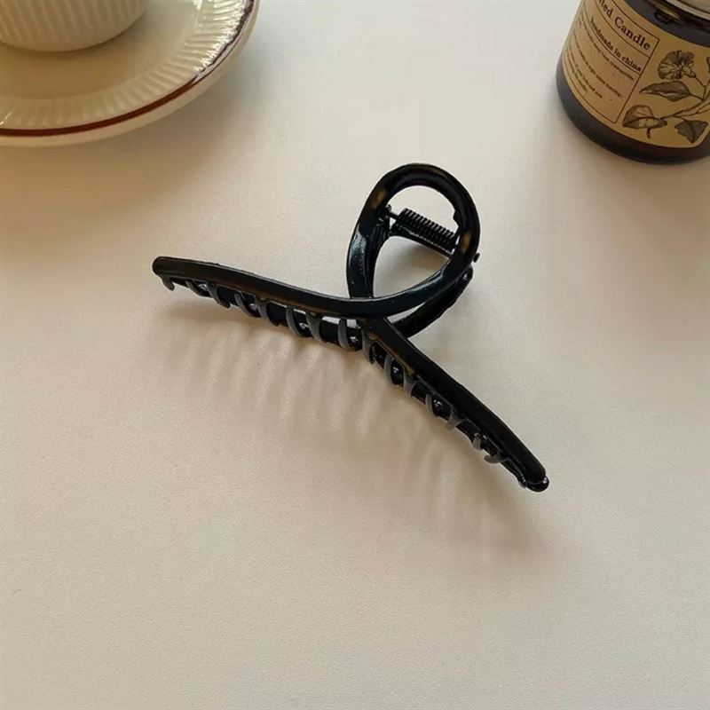 SOHO Iva Metal Hair Claw - Black - Hair Accessories