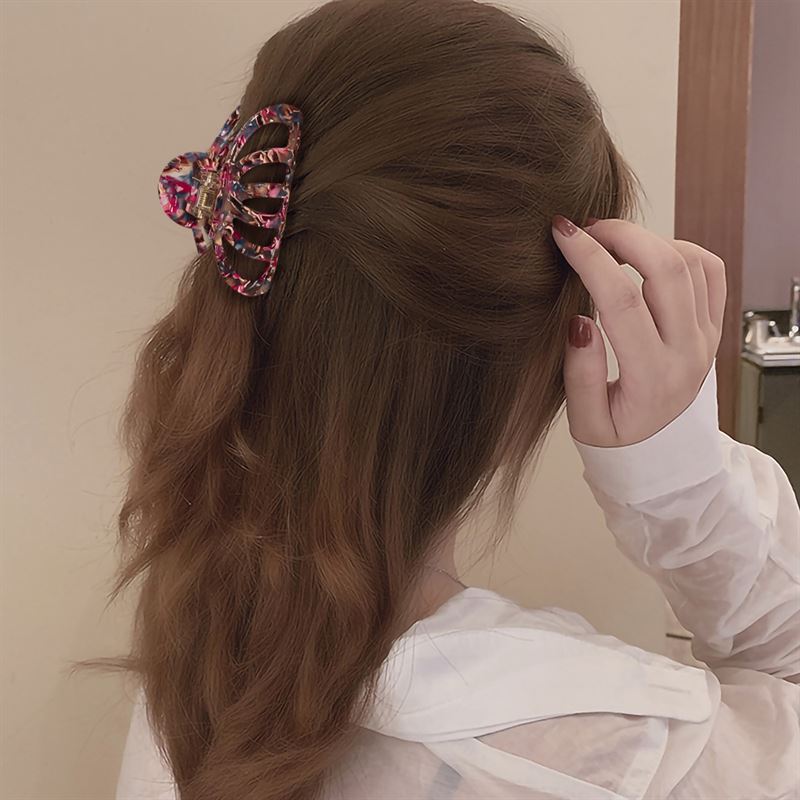 SOHO Olivia Hair Claw - Light Tortoise - Hair Accessories
