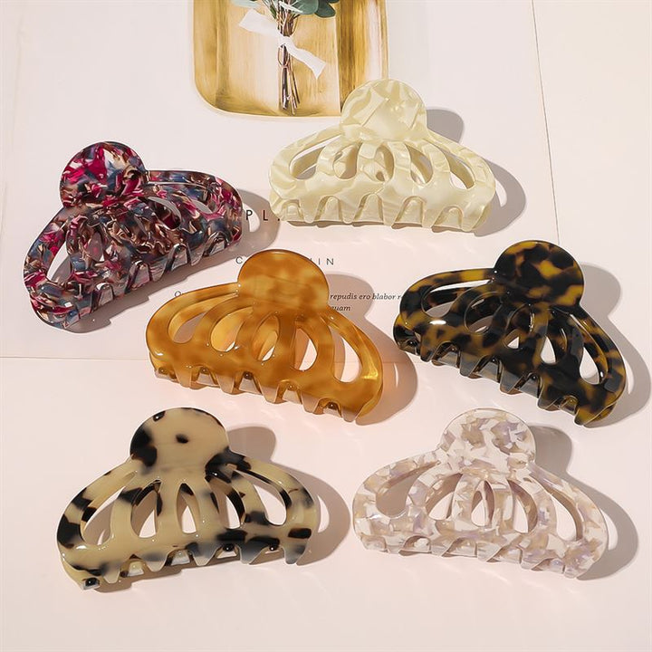 SOHO Olivia Hair Claw - Light Tortoise - Hair Accessories